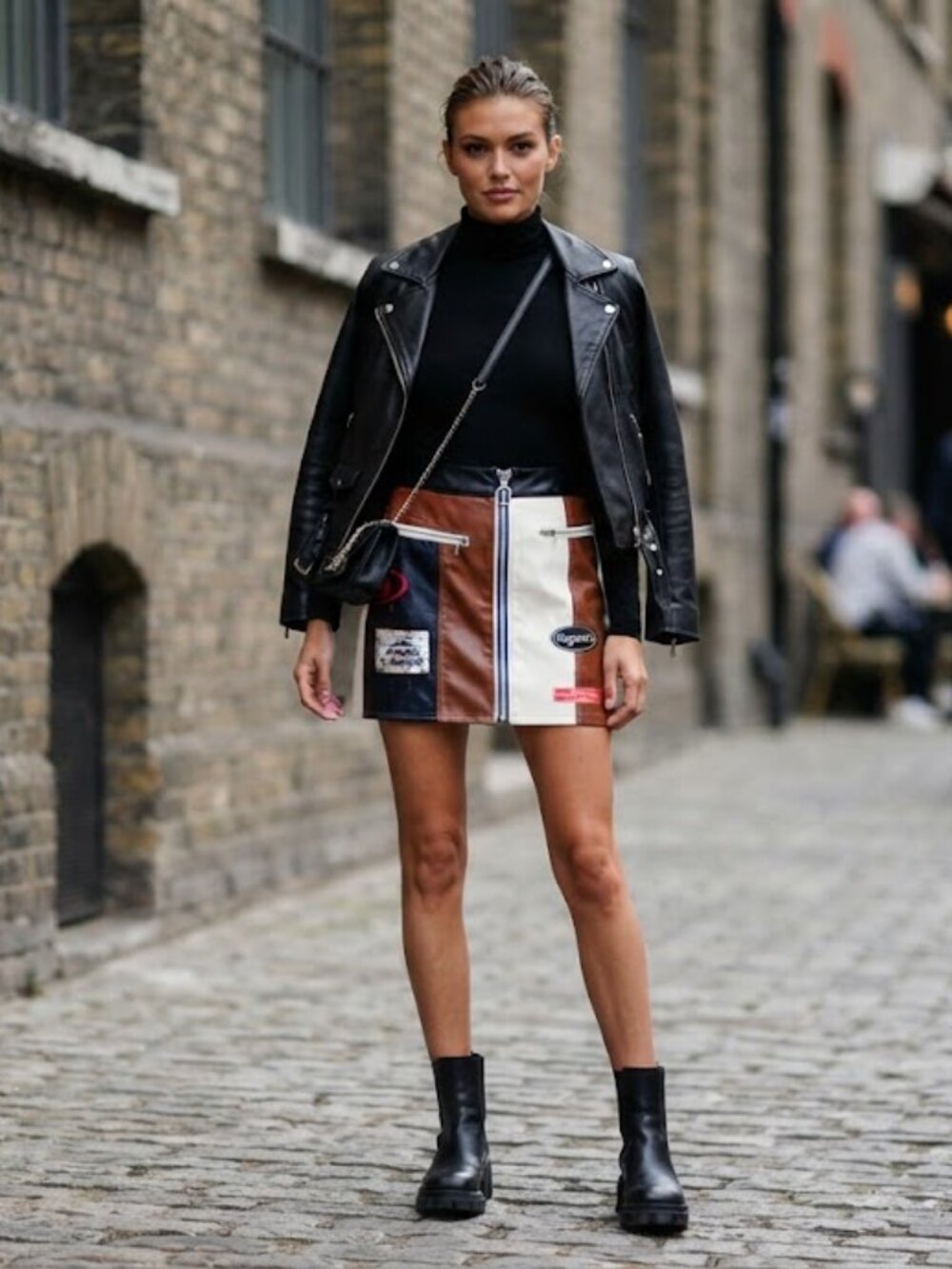 NWT Fashion Nova Vegan leather stretchy fabric Motto Racing mini skirt size M